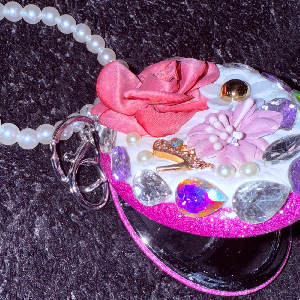 Pink and White Decorative Compact Mirror